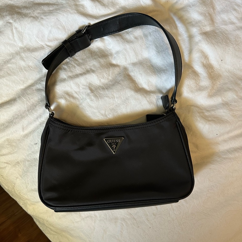 Guess Black Nylon Shoulder Bag